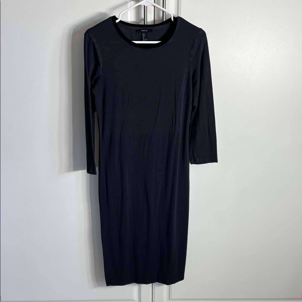 Women's Black Midi Dress with 3/4 Sleeves